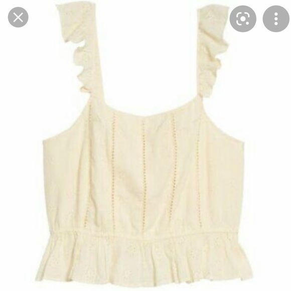 BP Floral Tank 🌸 - Picture 2 of 9